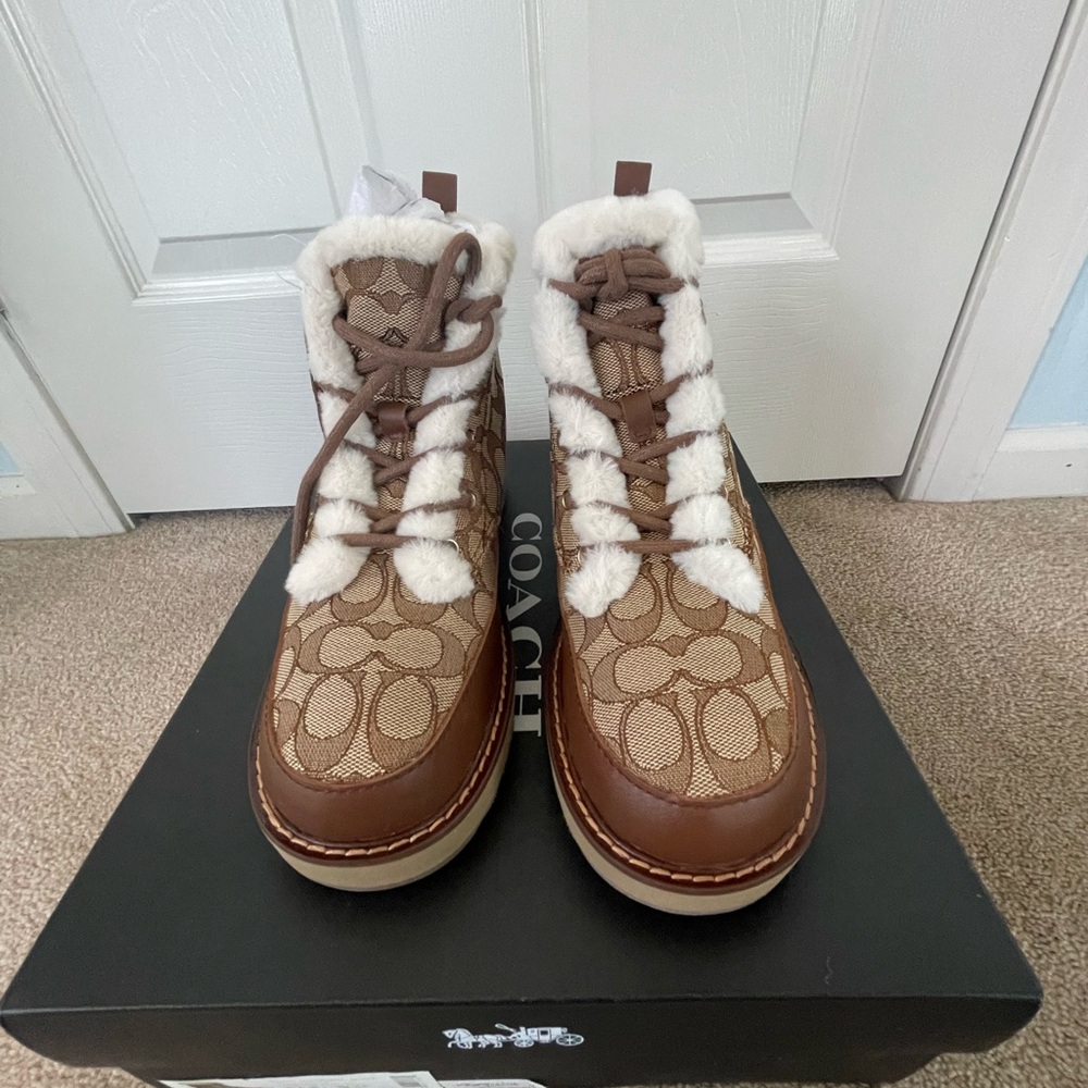 Coach Brown and Cream Lace Up Boots with Cozy Lining